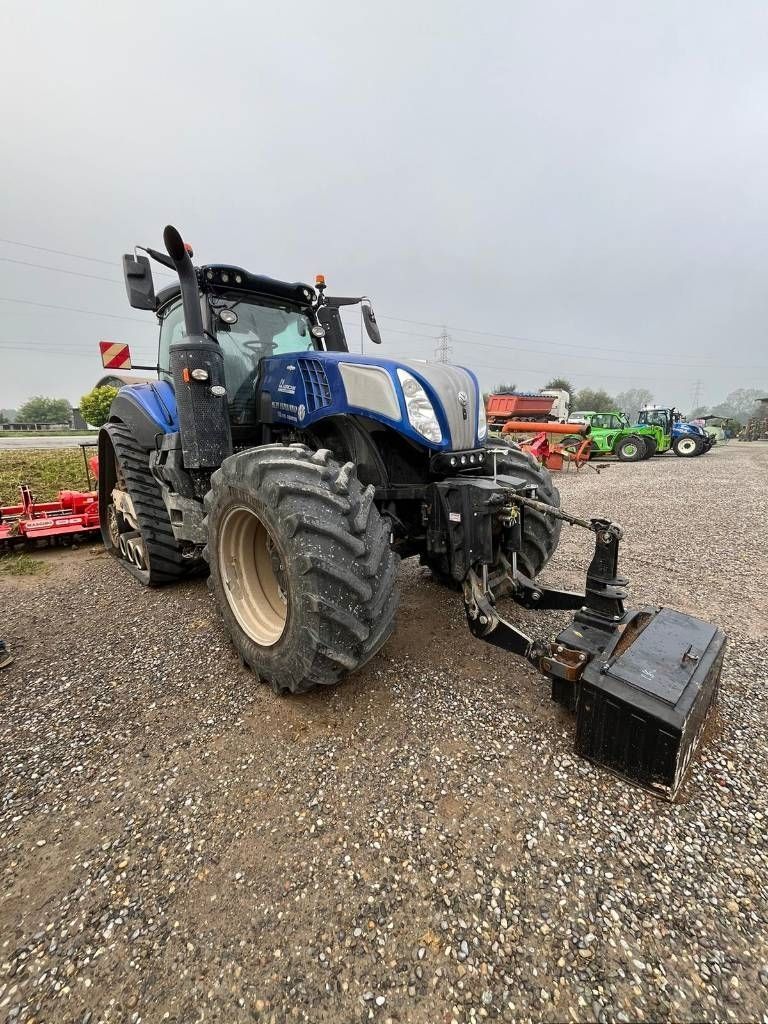E-FARM: New Holland T8.435 - Traktor - id EDVGFQX - Baujahr: 2021 - Abgelesene Motorstunden: 2.138,Italien