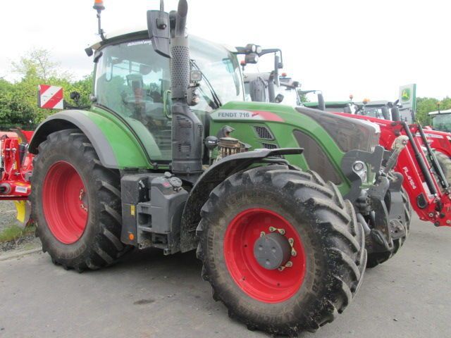 E-FARM: Fendt 716 Vario - Tracteur - id IHG5EW2 - Année: 2021 - Lecture du nombre d'heure: 2 850,Puissance du moteur (chevaux): 160,France