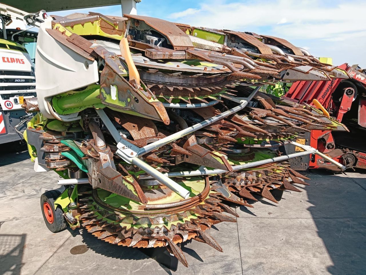 E-FARM: Claas Orbis 900 - Barra - id XTHTXCD - 30.000 € - Anno di costruzione: 2016 - Italia