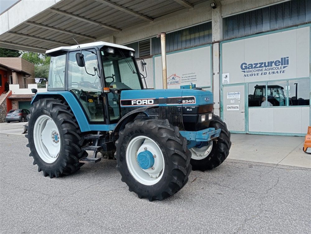 Ford 8340 Tracteur