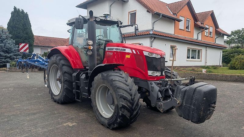 Massey Ferguson 7722 Tractor €75,000