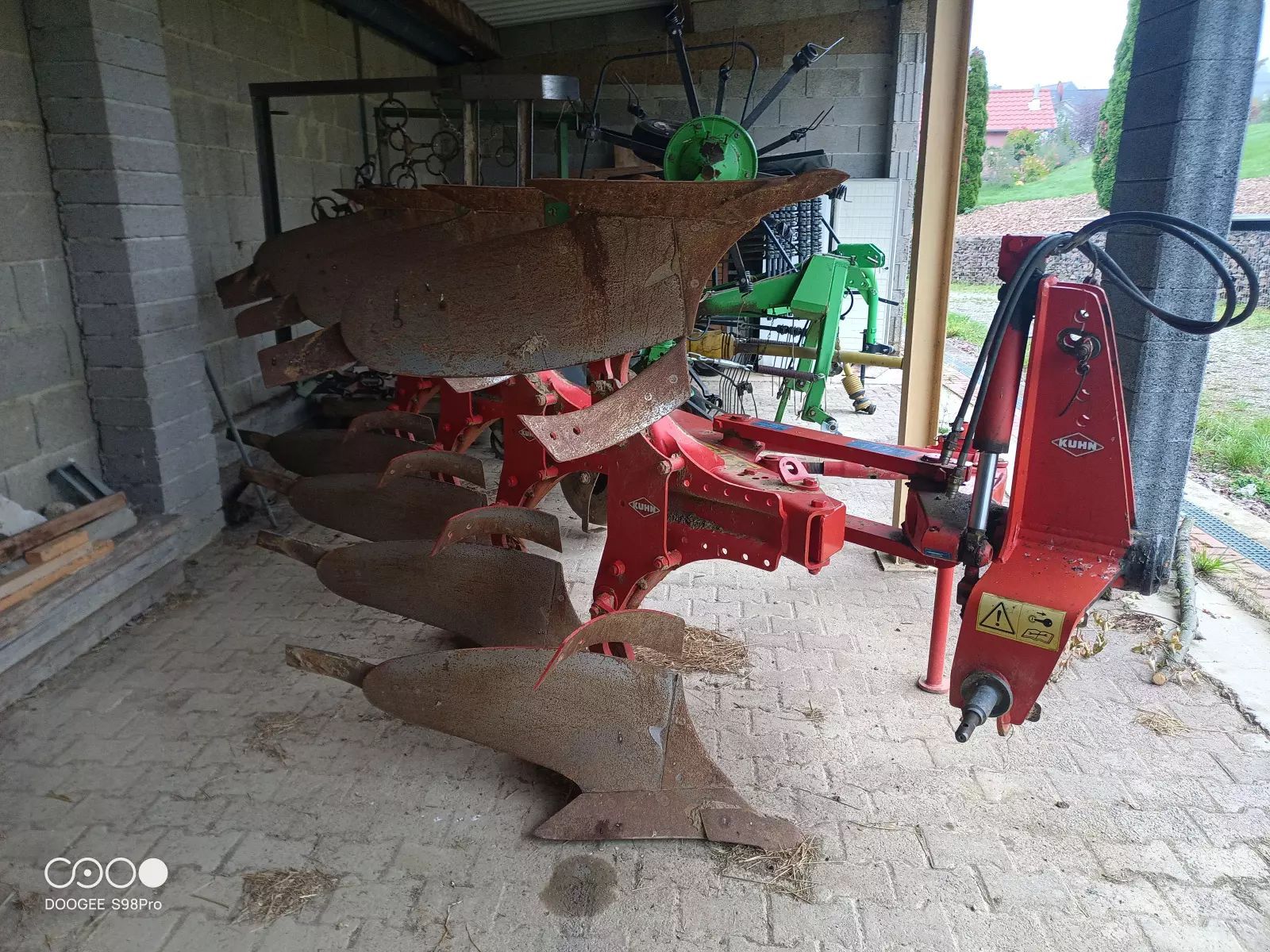 Kuhn multimaster 112 4t Aratro 5.252 €