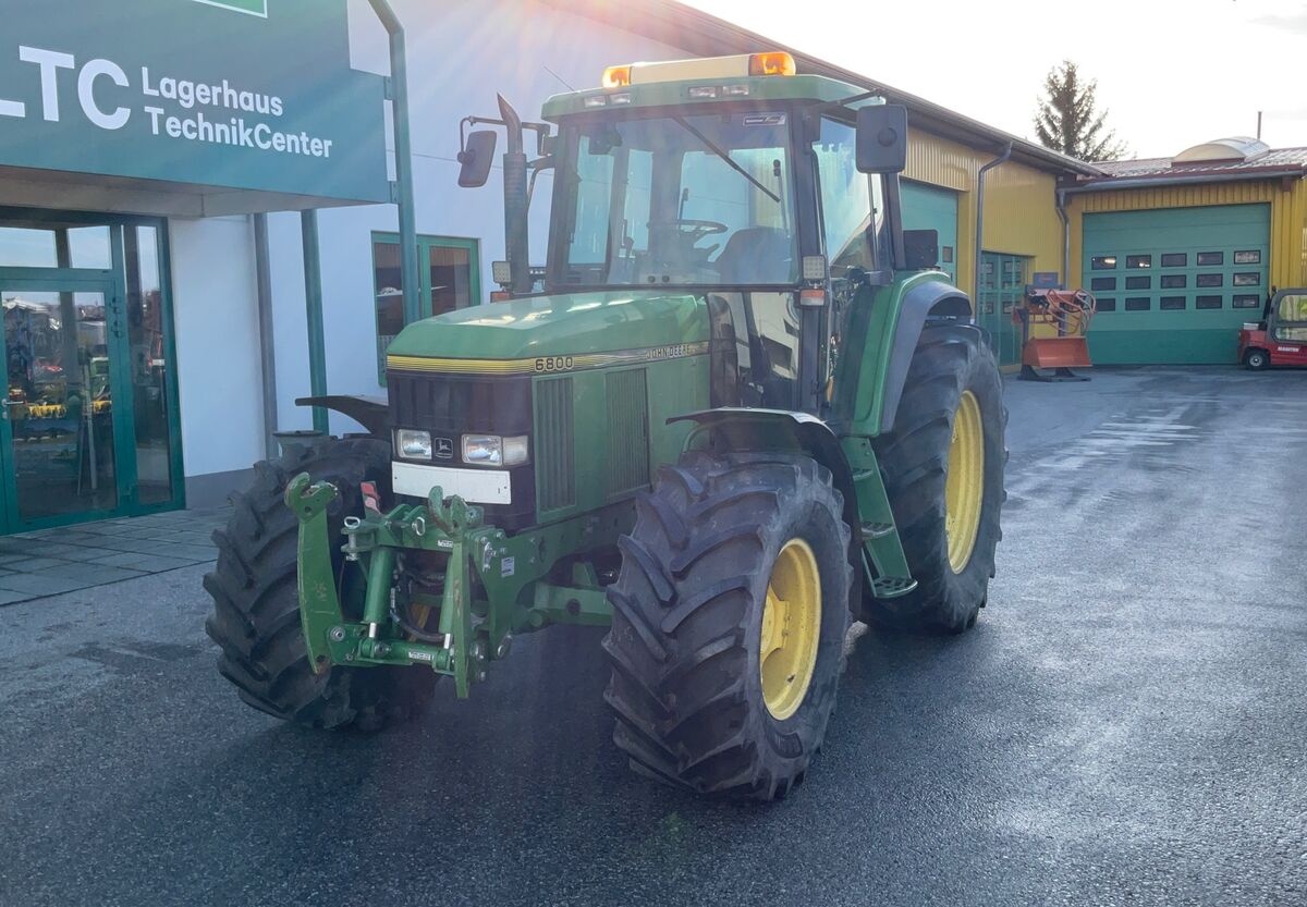 John Deere 6800 tractor €32,000