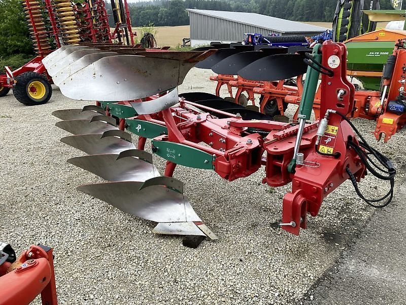 E-FARM: Kverneland 3300 s variomat - 5-schar - Pług - id IIPFATJ - 39 900 € - Rok produkcji: 2023 - Niemcy