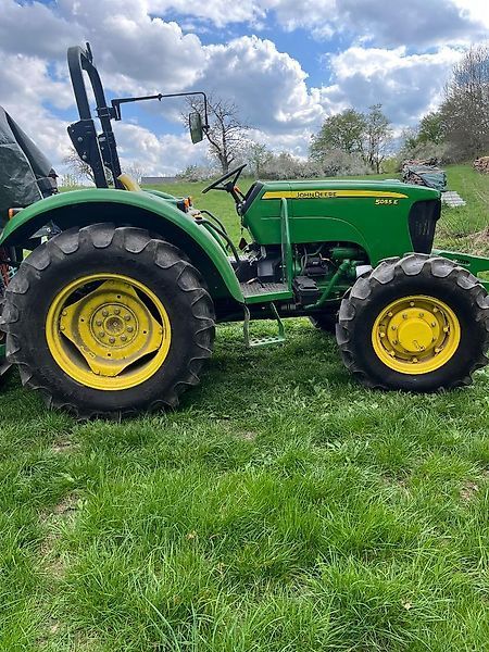 John Deere 5055 E Trattore 23.000 €