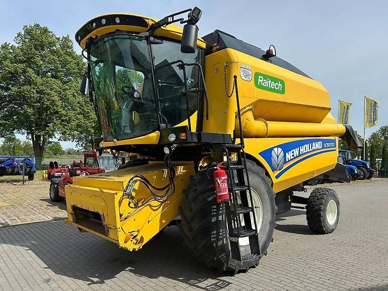 New Holland TC 5070 Kombajn zbożowy 95 297 €