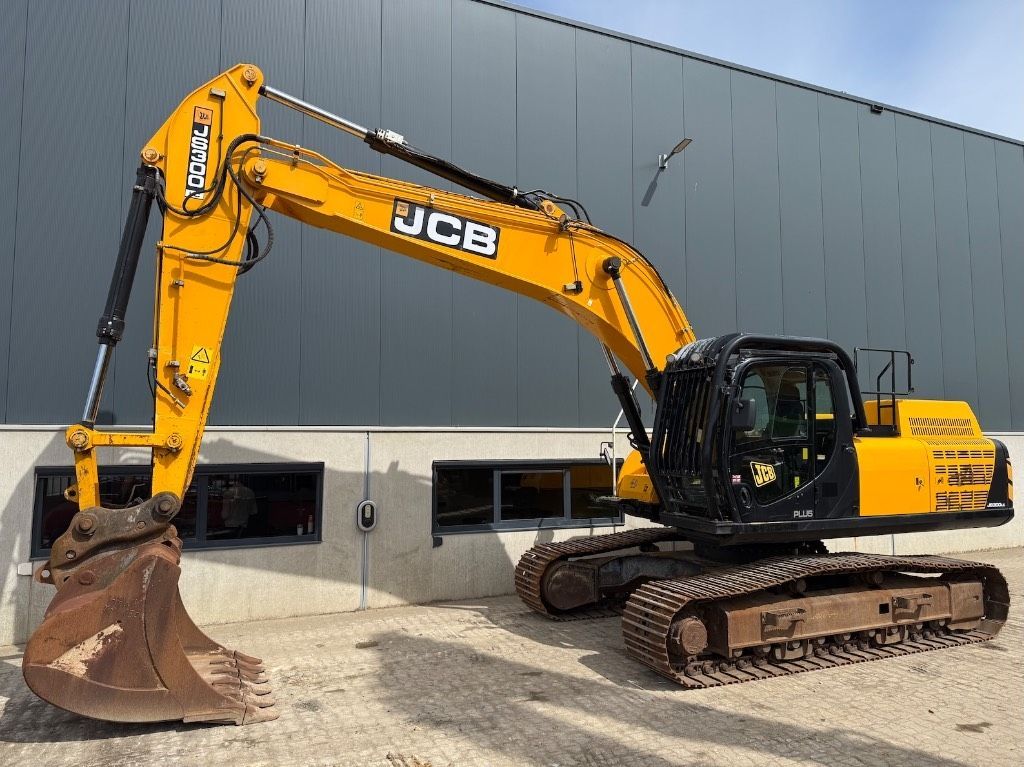 JCB 300 Excavadora de orugas 64.900 €