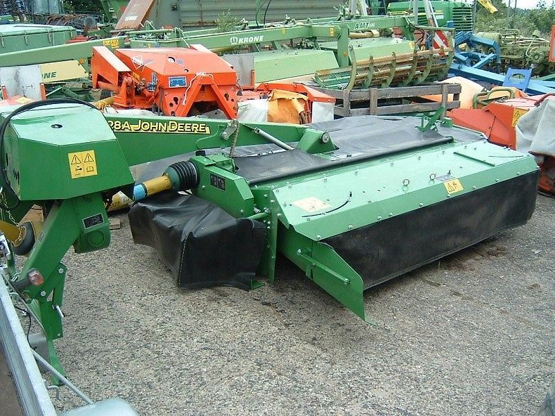 E-FARM: John Deere 328 - Косачка - id TPPNZWV - 5000 € - Година на построяване: 2009 - Германия