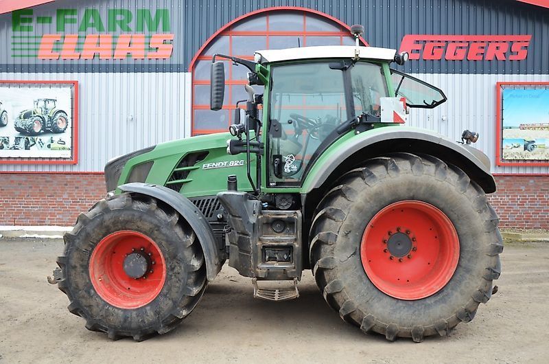 Fendt 828 Vario Tractor €63,000