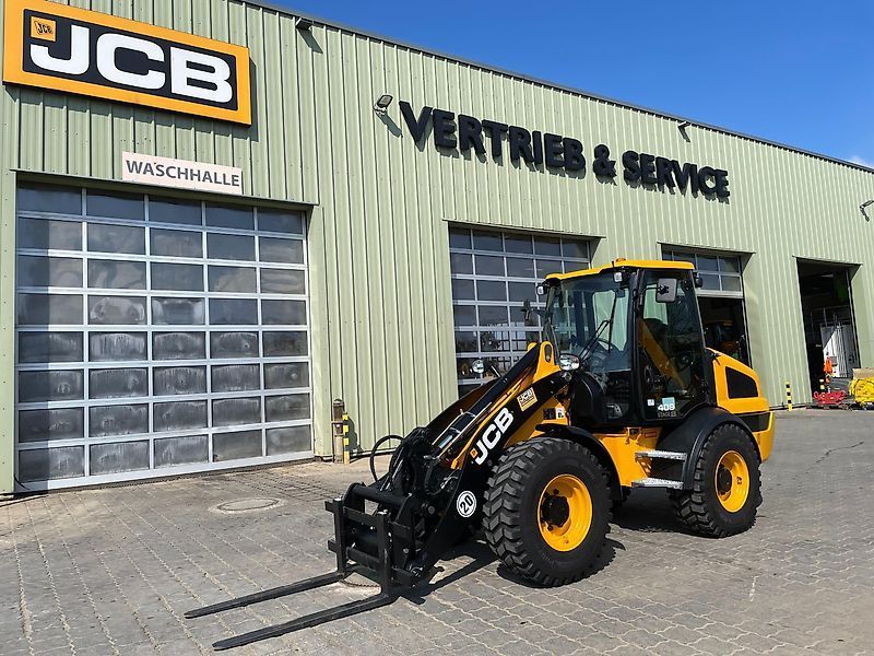 JCB 409 Wheel loader €48,500