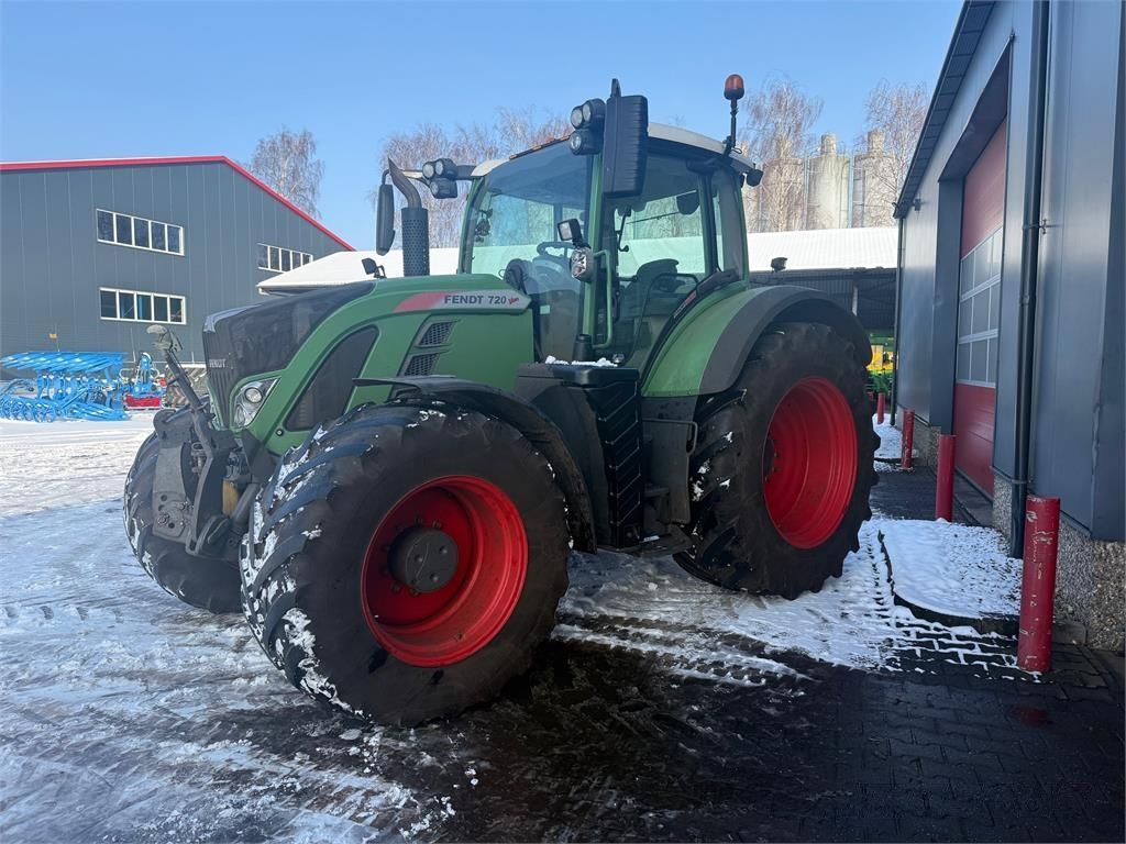 Fendt 720 Vario Profi Plus Tractor €72,500