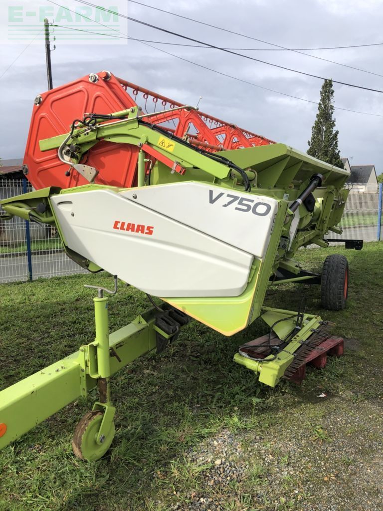 E-FARM: Claas v750 - Cabezal - id RKDBADG - Año: 2015 - Francia