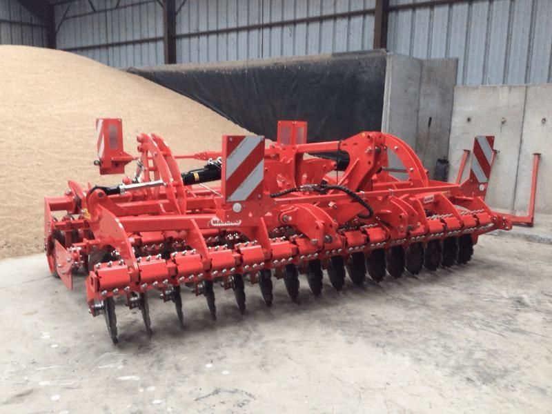 E-FARM: Maschio veloce f40 15d - Scheibenegge - id 4DFCUUC - 24.000 € - Baujahr: 2024 - Frankreich