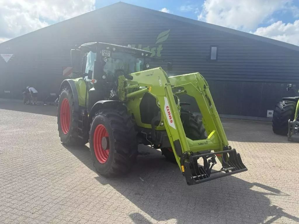 Claas Arion 650 CIS+ Tractor €160,591