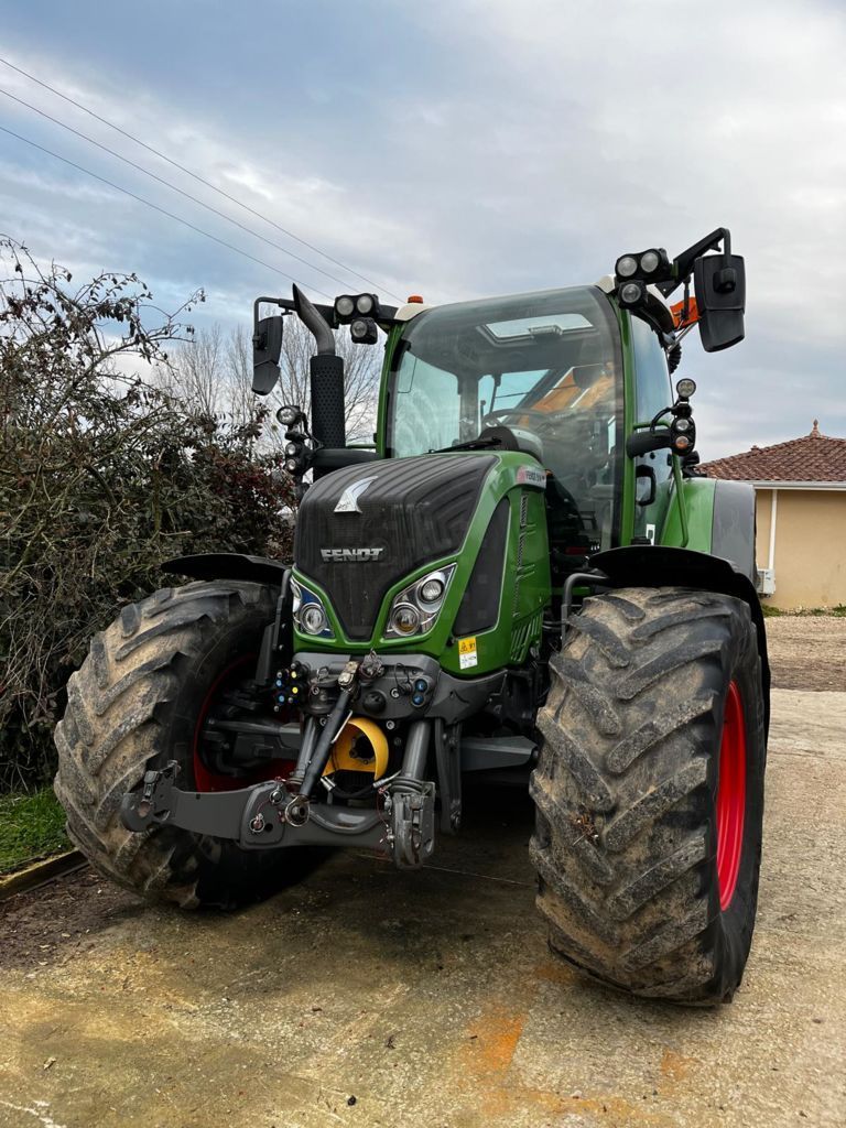 E-FARM: Fendt 514 Vario Power - Traktor - id LAXMHTZ - 76.000 € - Produktionsår: 2021 - Motortimer: 4.900,Motoreffekt (HP): 140,Frankrig