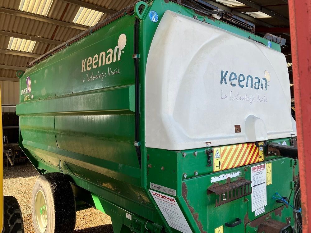 E-FARM: KEENAN meca fibre 340 - Przyczepa do mieszania paszy - id VX7UIMH - 11 500 € - Rok produkcji: 2012 - Francja