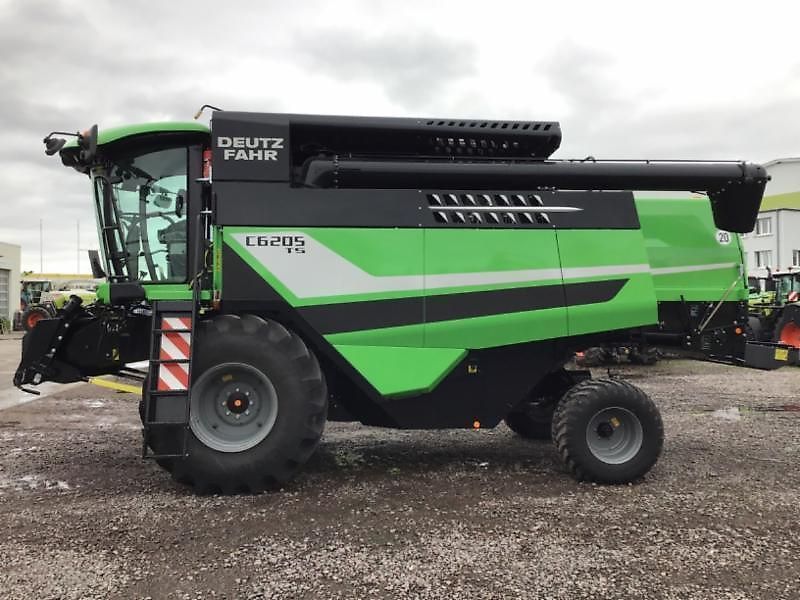 E-FARM: Deutz-Fahr C 6205 TS - Cosechadora - id WHIT9H9 - Año: 2022 - Horas: 314,Potencia del motor: 250,Alemania
