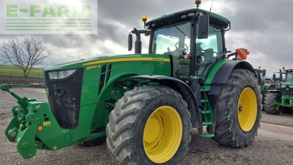 John Deere 8345 R Tractor 180.000 €