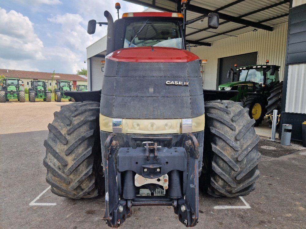 E-FARM: Case IH Magnum 235 - Tractor - id BVZVIQK - 49.000 EUR - Anul: 2012 - Citeste ore: 5.060,Muterea motorului: 235,Franța