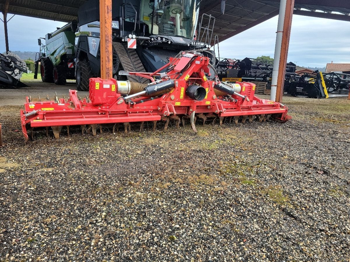 E-FARM: Kverneland advance 5m - Erpice rotante - id SFI2CKA - 27.500 € - Anno di costruzione: 2019 - Francia