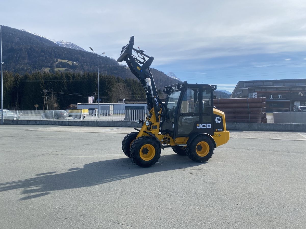 JCB 403 agri mini_loader 44 083 €