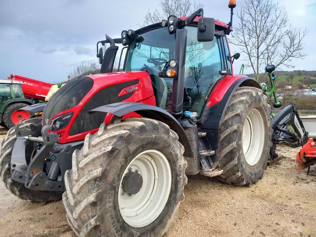 E-FARM: Valtra N174 Active - Traktor - id 3QAWK6F - Baujahr: 2017 - Motorleistung (PS): 175,Frankreich