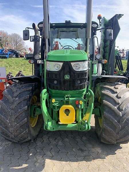 John Deere 6125 R Traktor 55 000 €