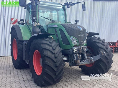 E-FARM: Fendt 720 Vario ProfiPlus - Τρακτέρ - id DJJMRAJ - 63.885 € - Χρονία: 2012 - Μετρητής ωρών: 12.250,Ισχύς κινητήρα: 200,Γερμανία