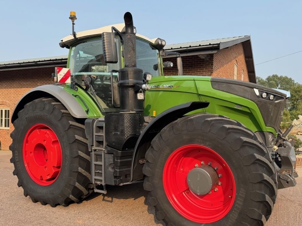 E-FARM: Fendt 1050 Vario - Trattore - id LZNGHLP - Anno di costruzione: 2019 - Ore: 4.888,Regno Unito