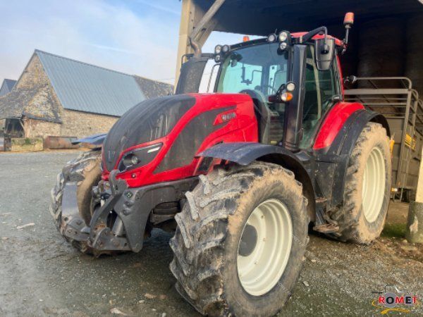 E-FARM: Valtra T174e - Tracteur - id FBUWRKR - 67 650 € - Année: 2018 - Lecture du nombre d'heure: 3 200,Puissance du moteur (chevaux): 190,France
