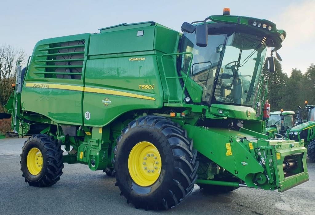 John Deere T 560i Combine harvester €231,129