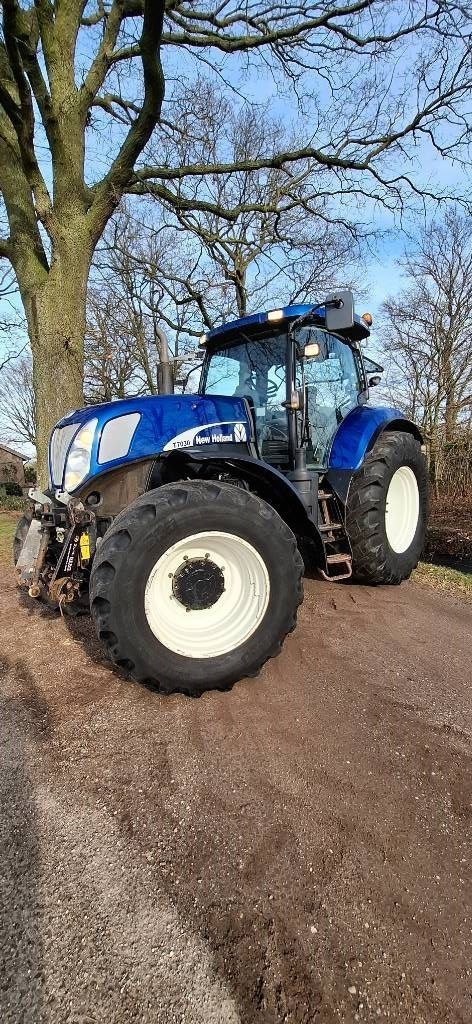 New Holland T 7030 Traktor 29 950 €