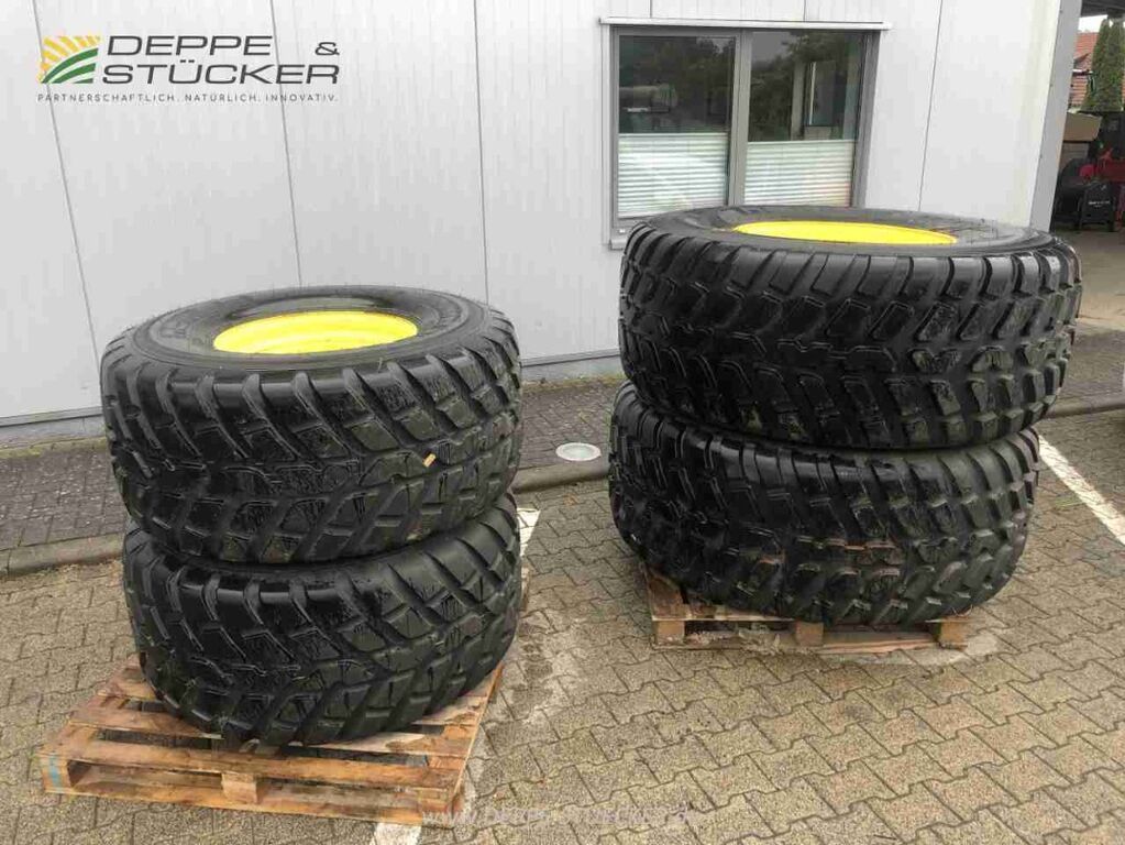 Nokian 560/60r22,5 / 650/65r30,5 Wheel and track €5,025