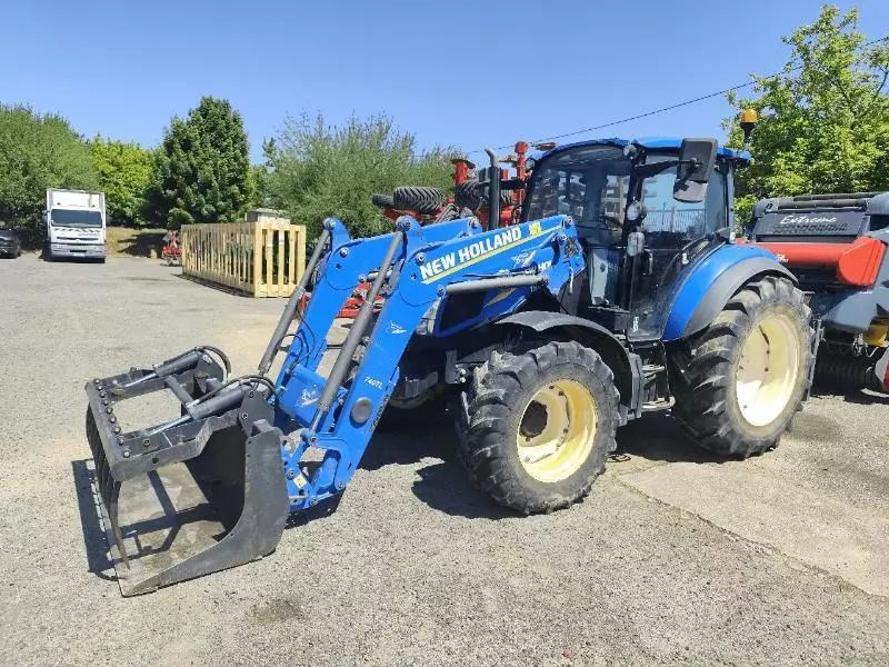 E-FARM: New Holland T5.95 - Tracteur - id KFMLMXC - 42 000 € - Année: 2018 - Lecture du nombre d'heure: 2 680,Puissance du moteur (chevaux): 95,France