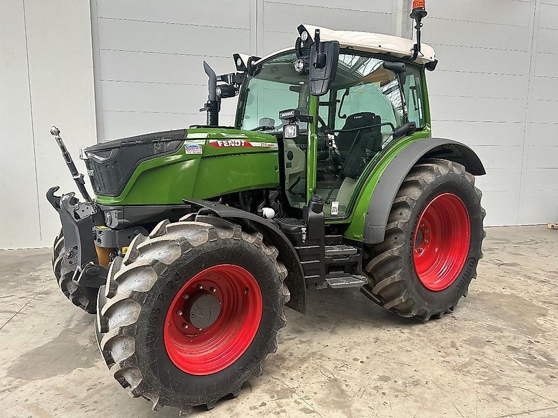 E-FARM: Fendt 211 Vario - Tractor - id WB2NCXP - Año: 2022 - Horas: 80,Alemania
