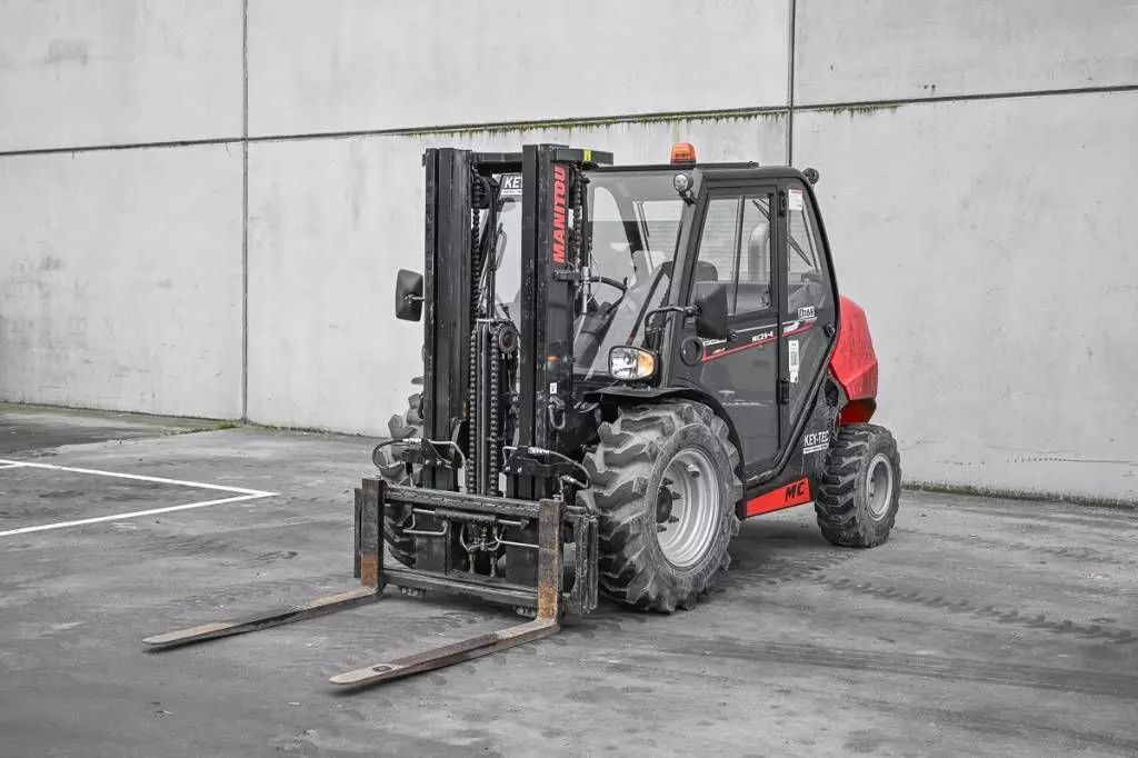 Manitou MC 25-4 Chariot élévateur 46 500 €