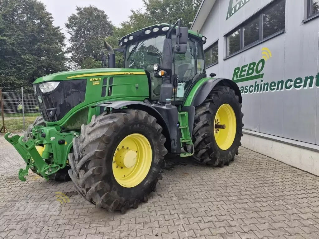E-FARM: John Deere 6230 R - Traktor - id D3ZEFS5 - 113 334 € - Rok produkcji: 2018 - Motogodziny: 4886,Moc silnika: 230,Niemcy
