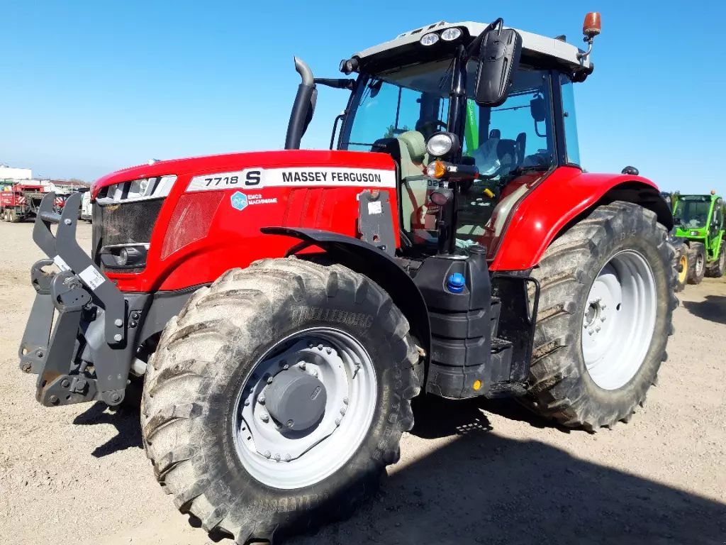 E-FARM: Massey Ferguson 7718S Efficient - Tractor - id EHDSAD8 - €105,000 - Year of construction: 2021 - Engine hours: 2,456,Engine power (HP): 180,France
