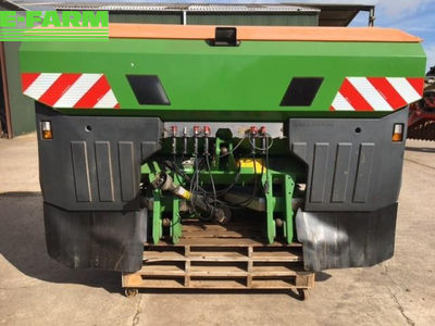 E-FARM: Amazone UX 3200 Super (18) - Sprayer - id ZMGJIGI - €7,289 - Year of construction: 2019