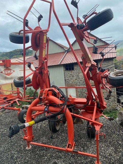 Kuhn GF 5902 Faneuse 5 500 €