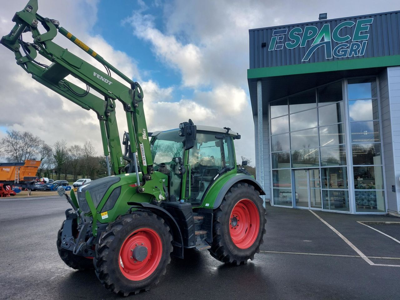 Fendt 311 Vario Tractor 78.000 €