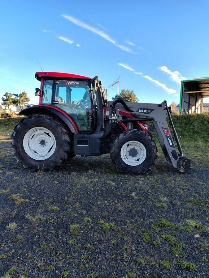 E-FARM: Valtra G105 - Traktor - id THFU5ZL - 78 000 € - Rok produkcji: 2023 - Motogodziny: 1 300,Moc silnika: 100,Francja