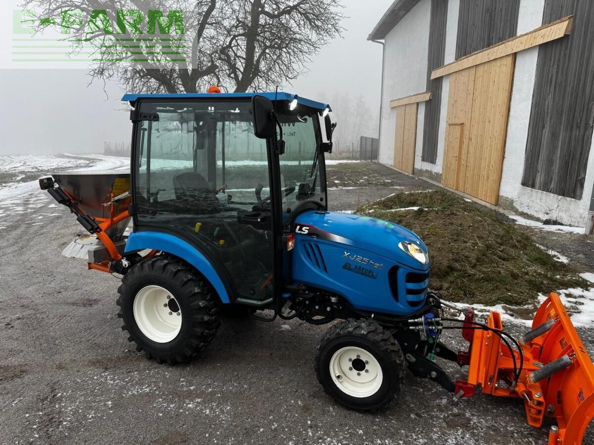 LS Tractor €16,500