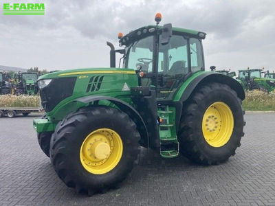 E-FARM: John Deere 6215 R - Tractor - id W8LEFVM - €112,431 - Year of construction: 2020 - Engine hours: 3,650,Engine power (HP): 215,United Kingdom