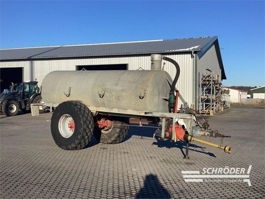 E-FARM: Briri gbf 70 - Tonne à lisier - id 1TDLHDJ - Année: 1986 - Allemagne