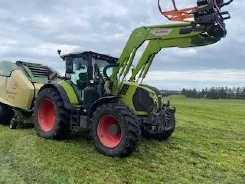 Claas Arion 660 Tracteur 105 466 €