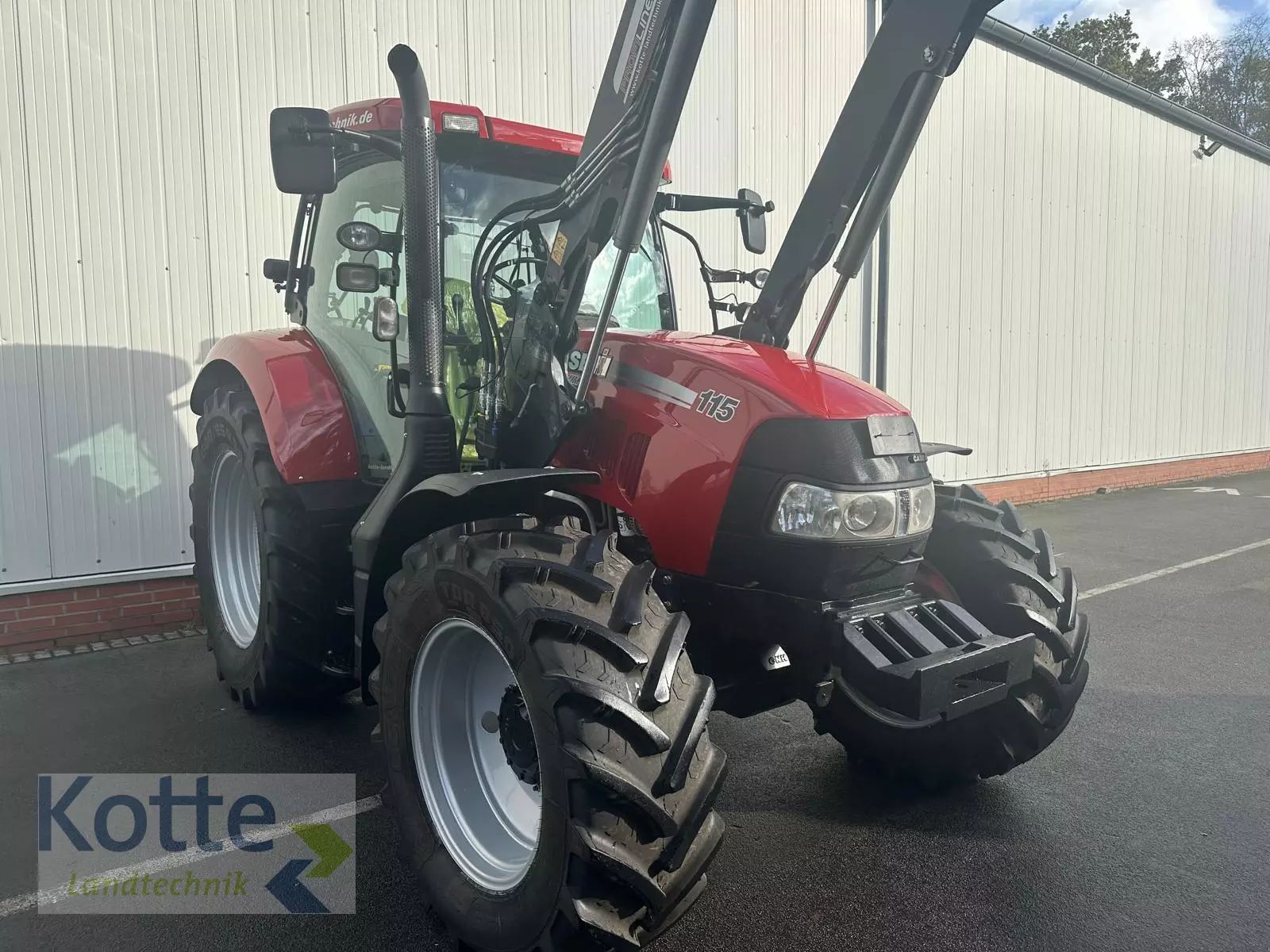 Case IH Maxxum 115 Tractor €55,000