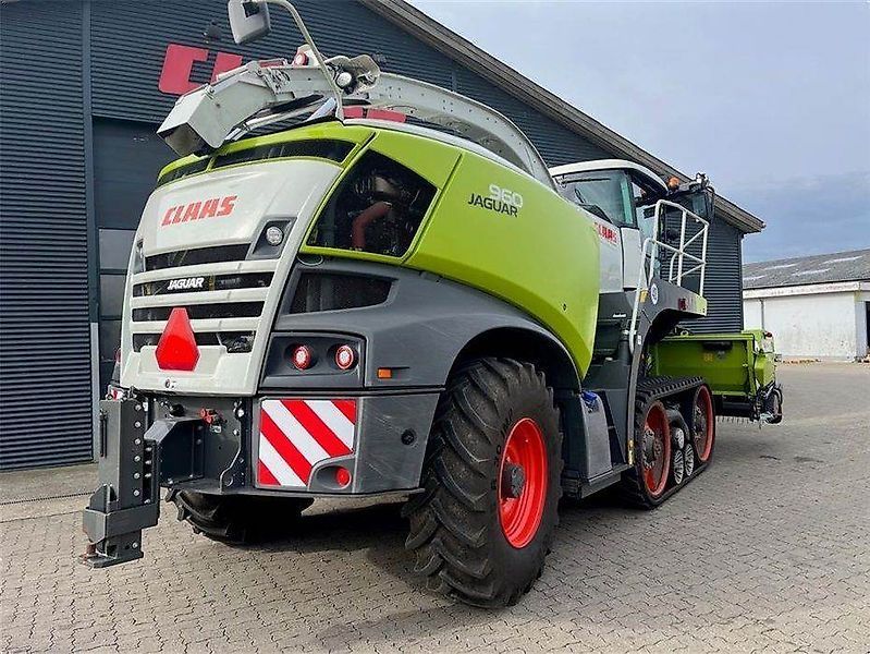 Claas Jaguar 960 Self propelled forage harvester €347,362