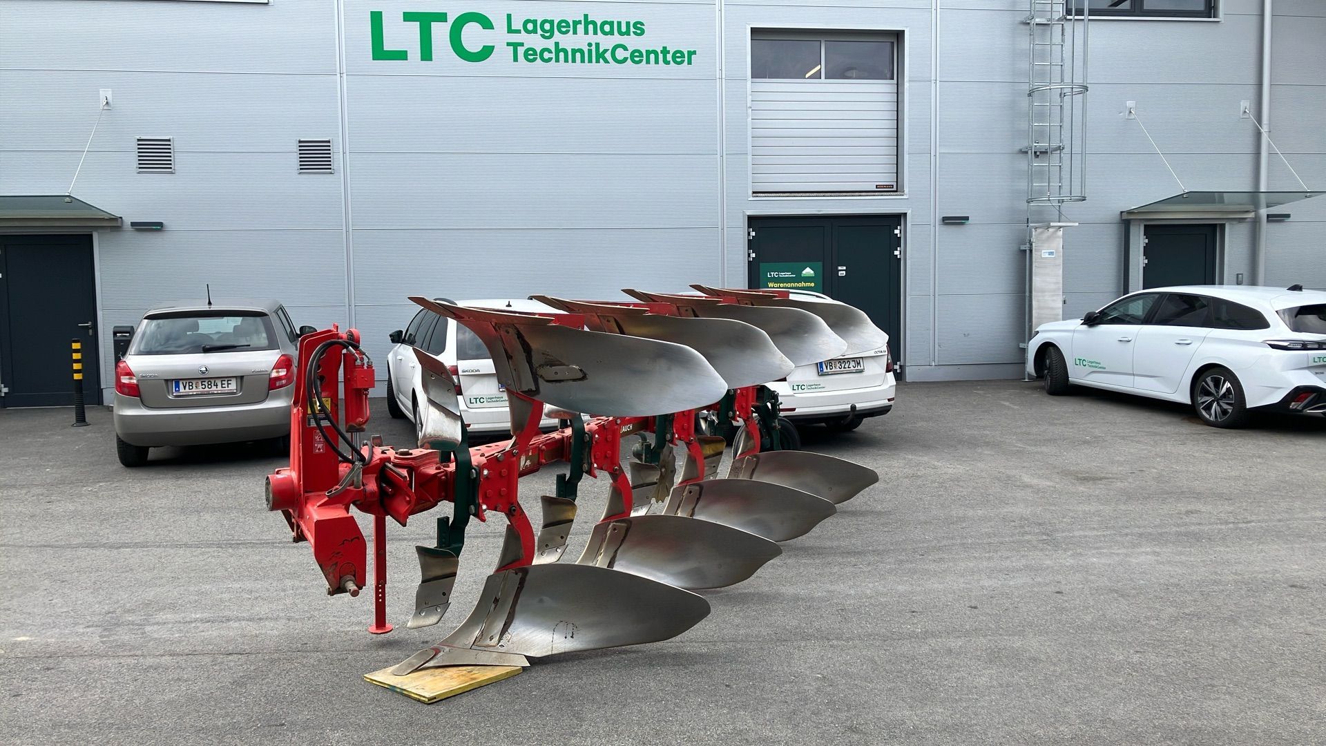 E-FARM: Vogel & Noot Plus M1000 Pflug - Arado - id V28W71H - 5320 € - Año: 2015 - Austria