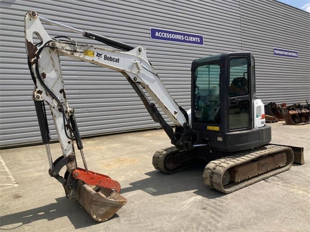 E-FARM: Bobcat e50 - Mini-pelle - id VMNV9RE - 30 500 € - Année: 2017 - France